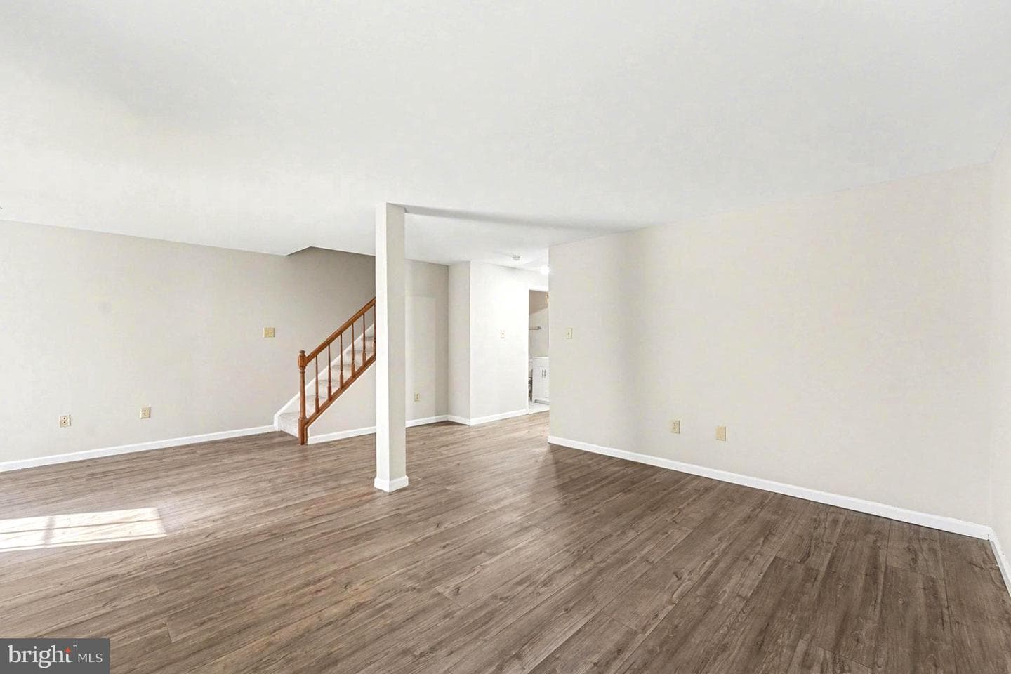 106 Kings Crest Drive photo 21