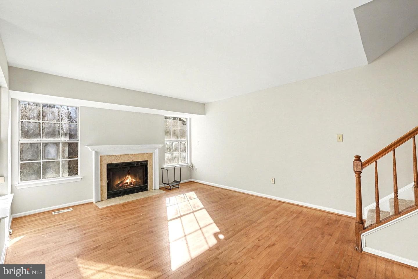 106 Kings Crest Drive photo 5