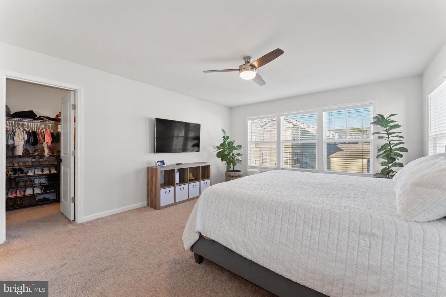 462 Coastal Avenue photo 38