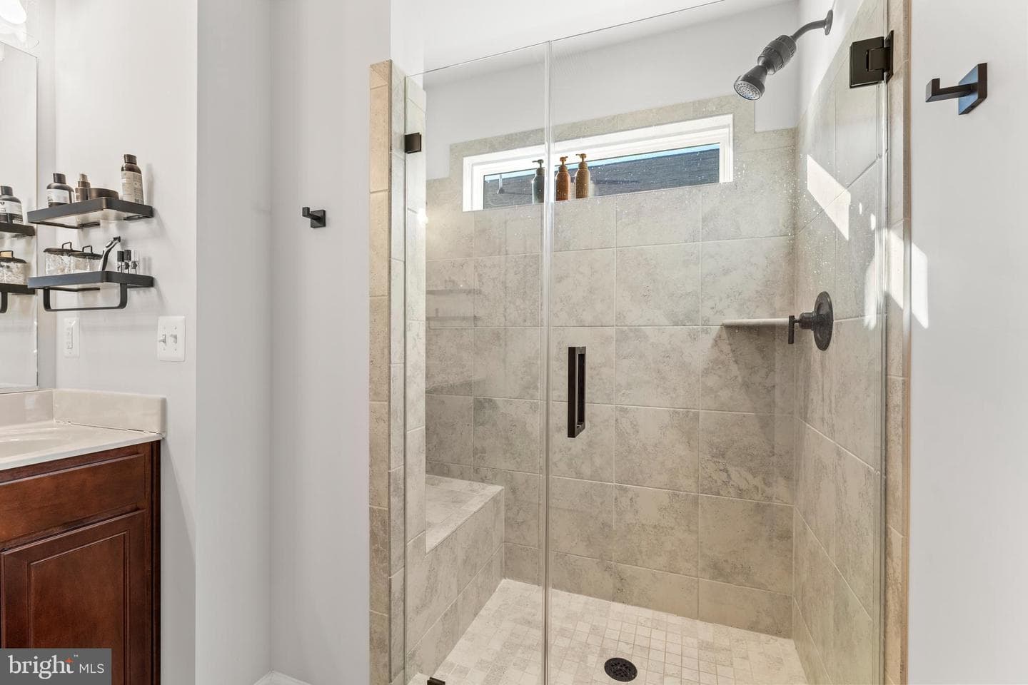 462 Coastal Avenue photo 42