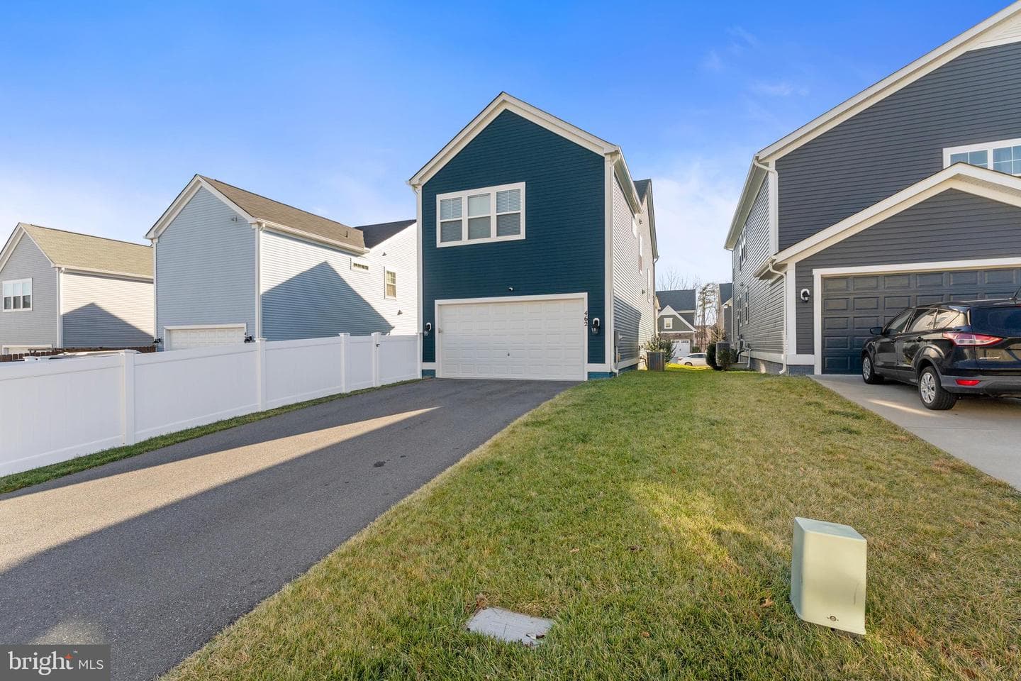 462 Coastal Avenue photo 51