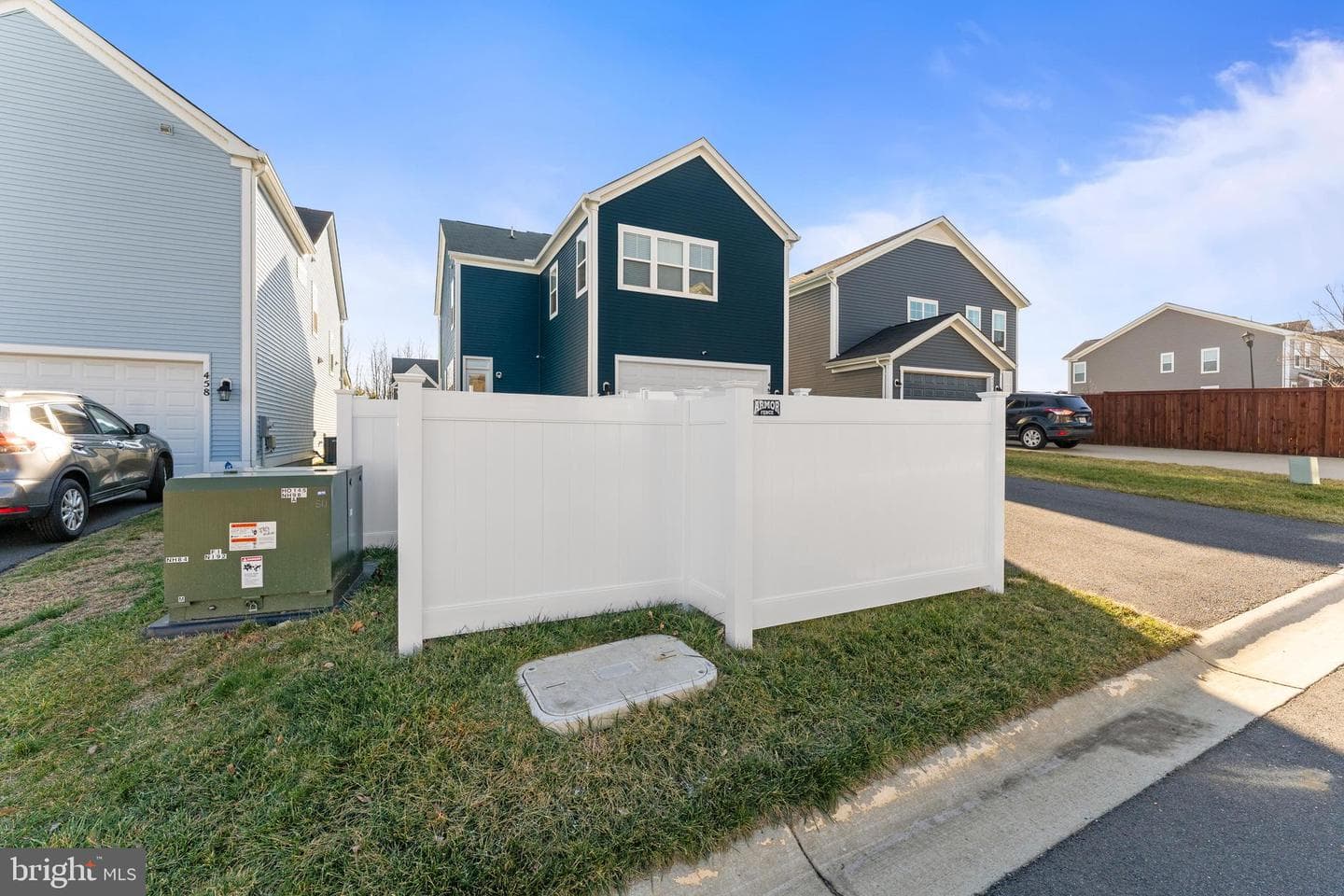 462 Coastal Avenue photo 53