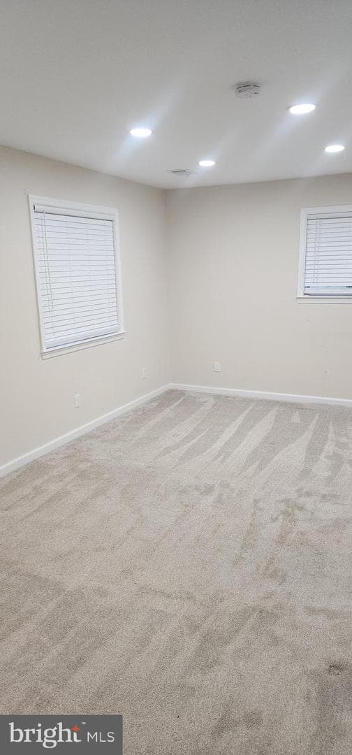 309 Burnside Avenue photo 57