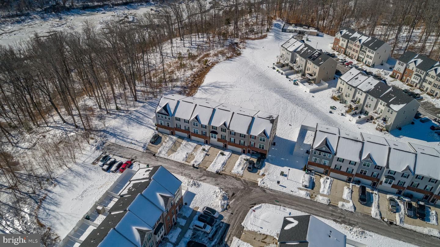 706 Rolling Valley Drive photo 32