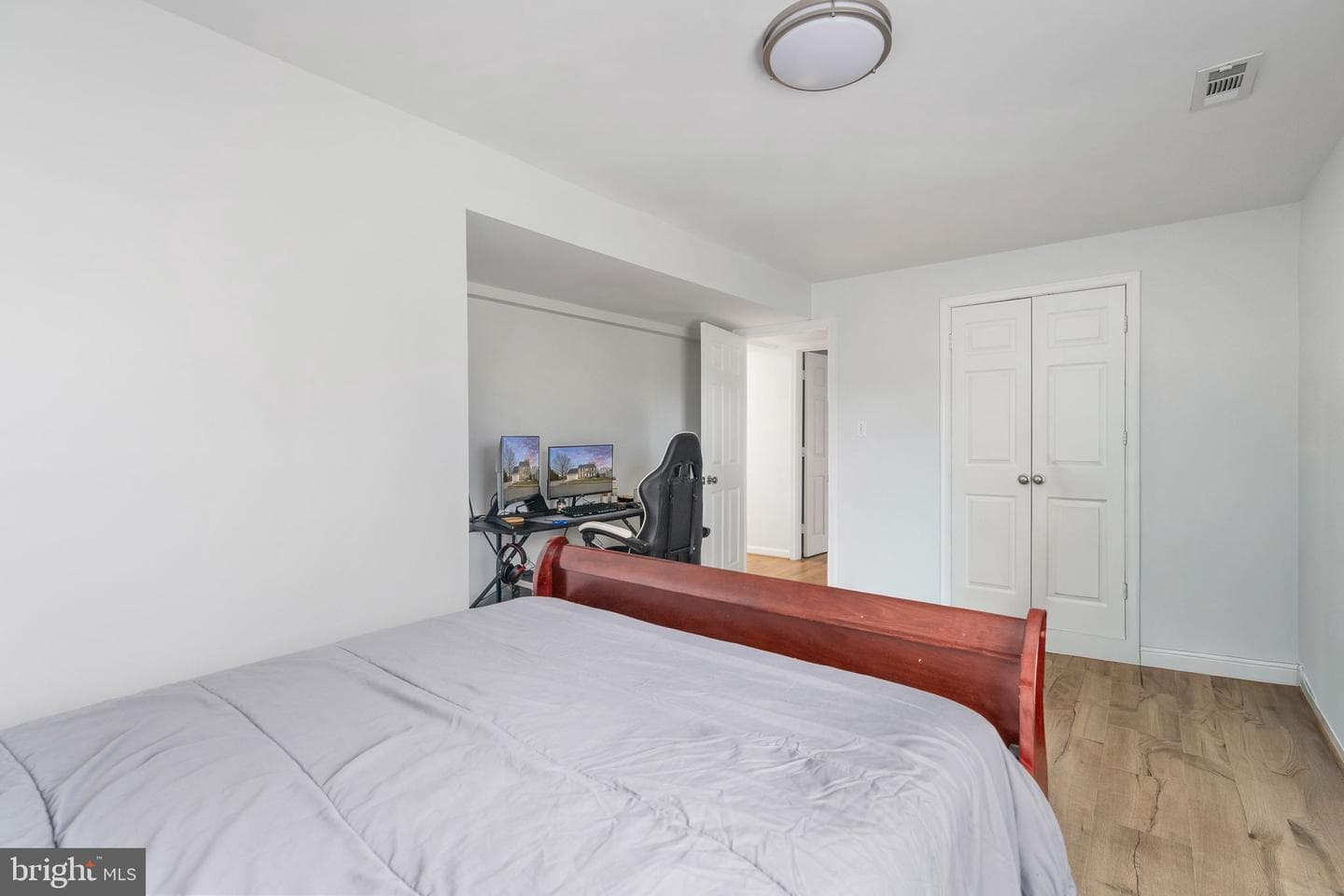 151 Northampton Boulevard photo 48