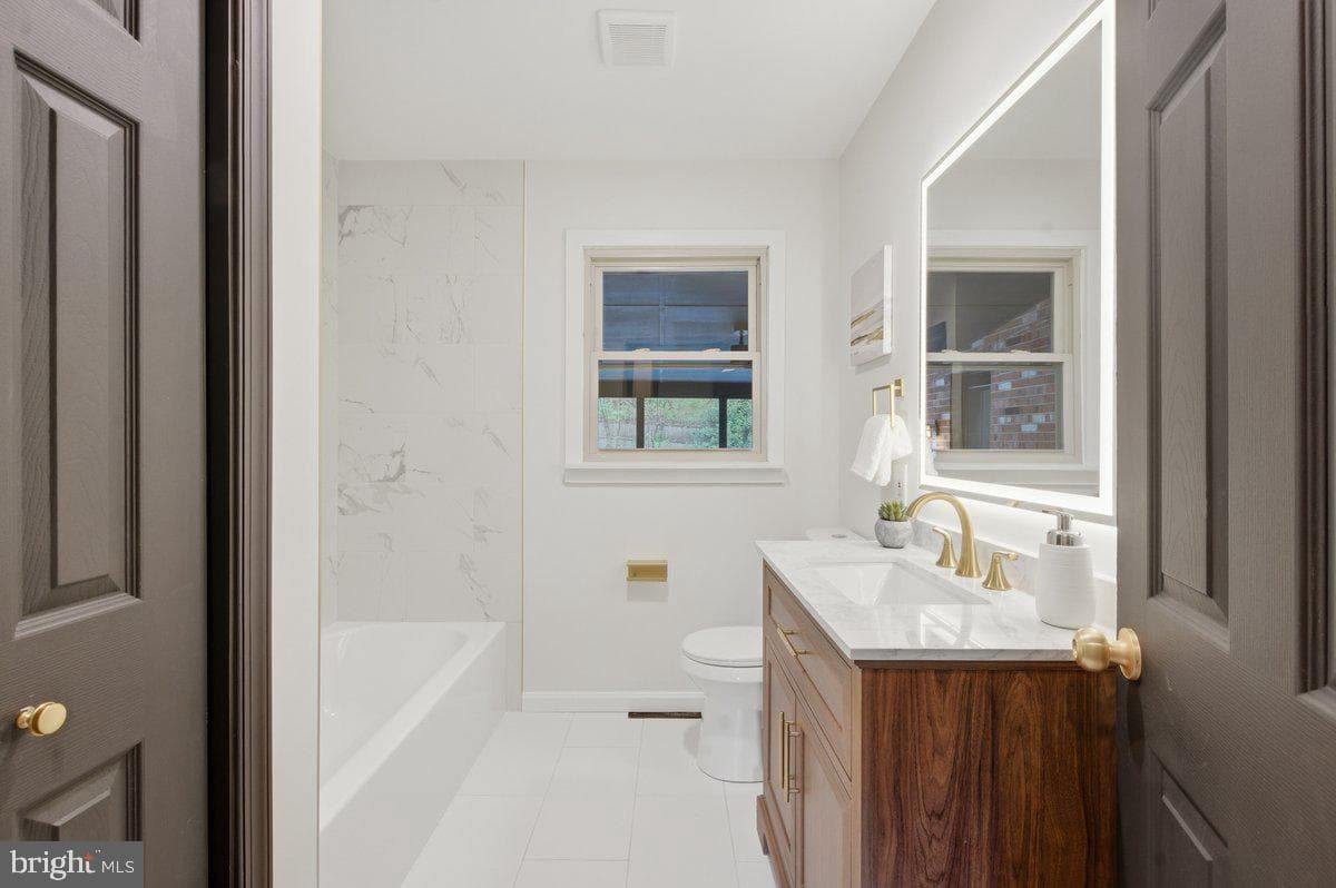 96 Sandy Ridge Road photo 14