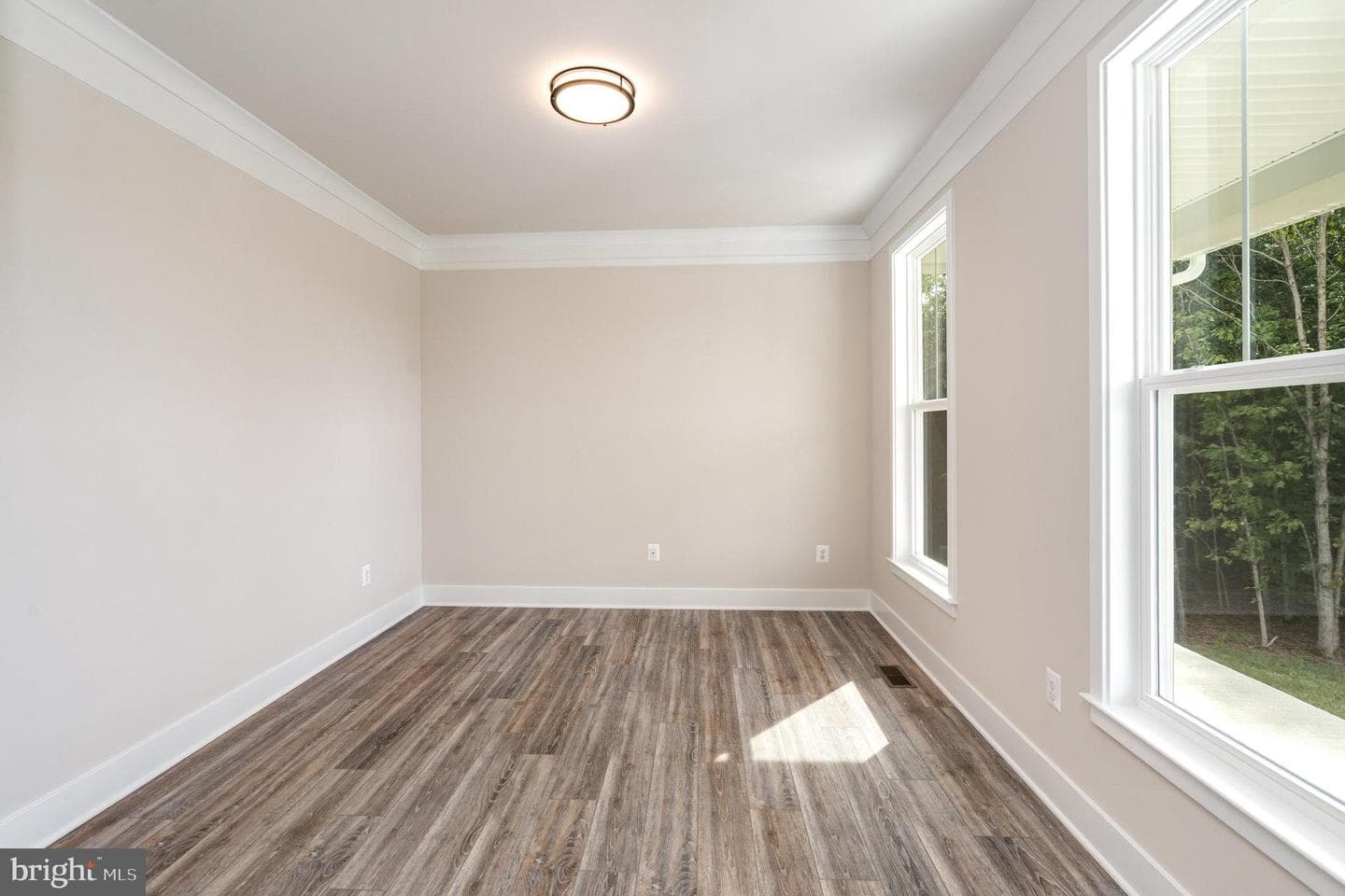 1008 Lakeview Drive photo 7