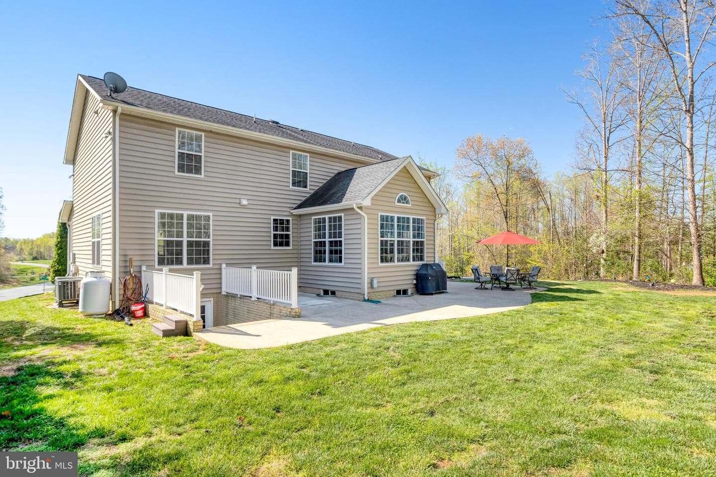 40 Evanston Court photo 55