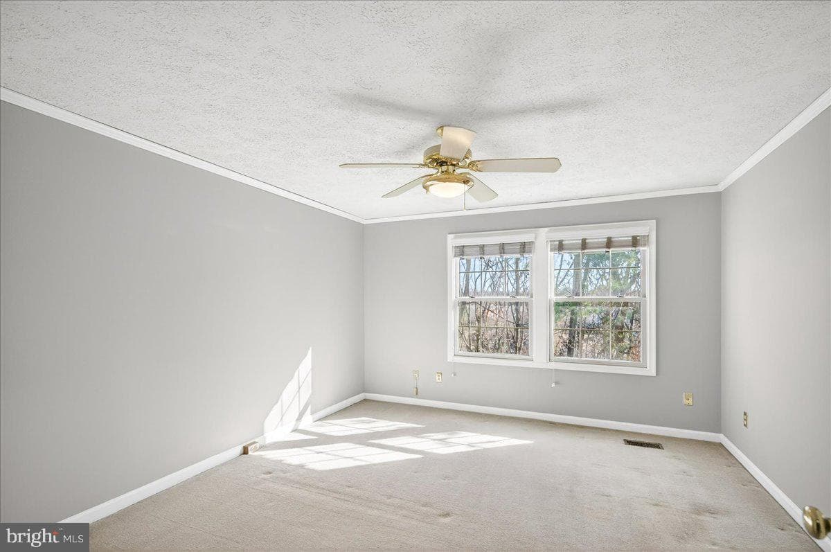 605 Ridgecrest Court photo 20