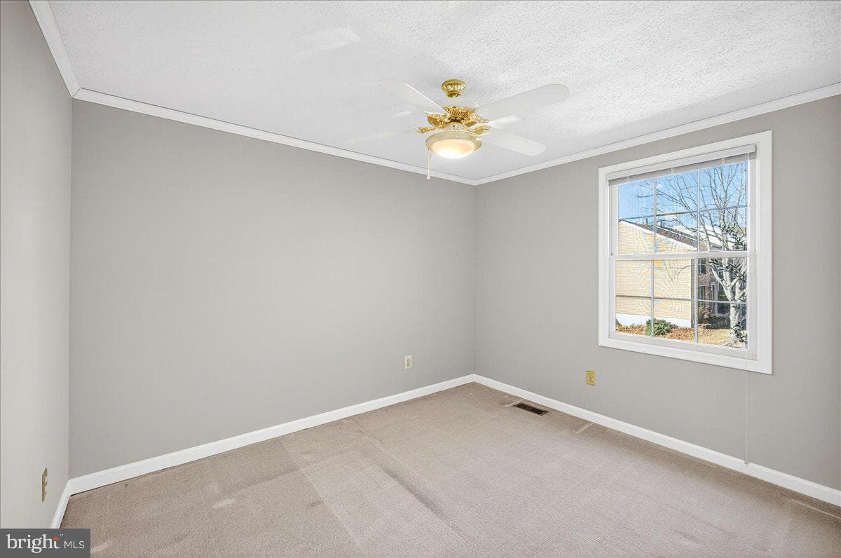 605 Ridgecrest Court photo 29