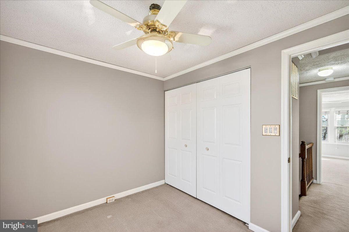 605 Ridgecrest Court photo 32