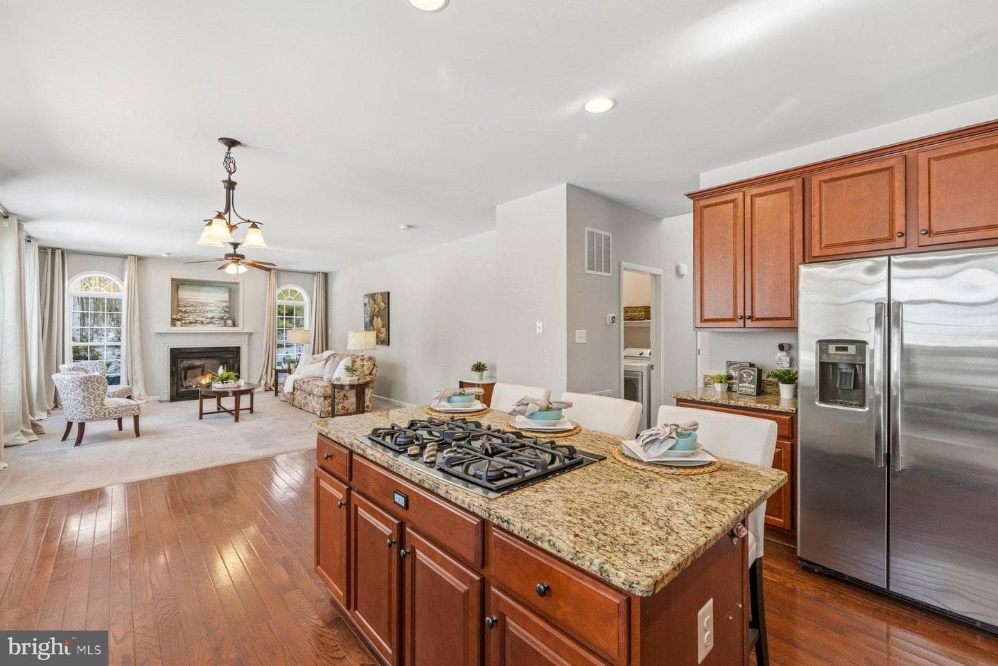 53 Queen Laurens Court photo 20