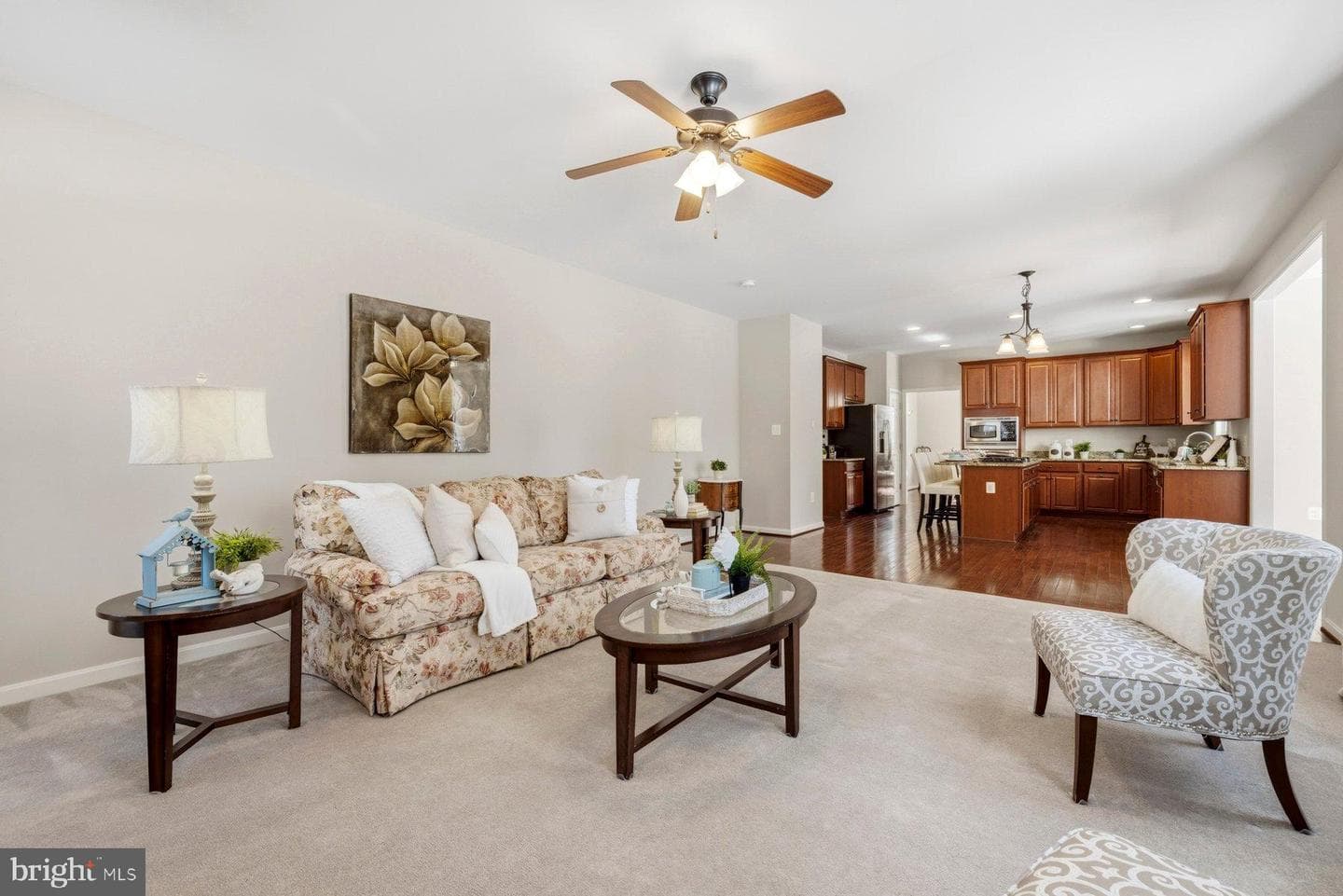 53 Queen Laurens Court photo 28