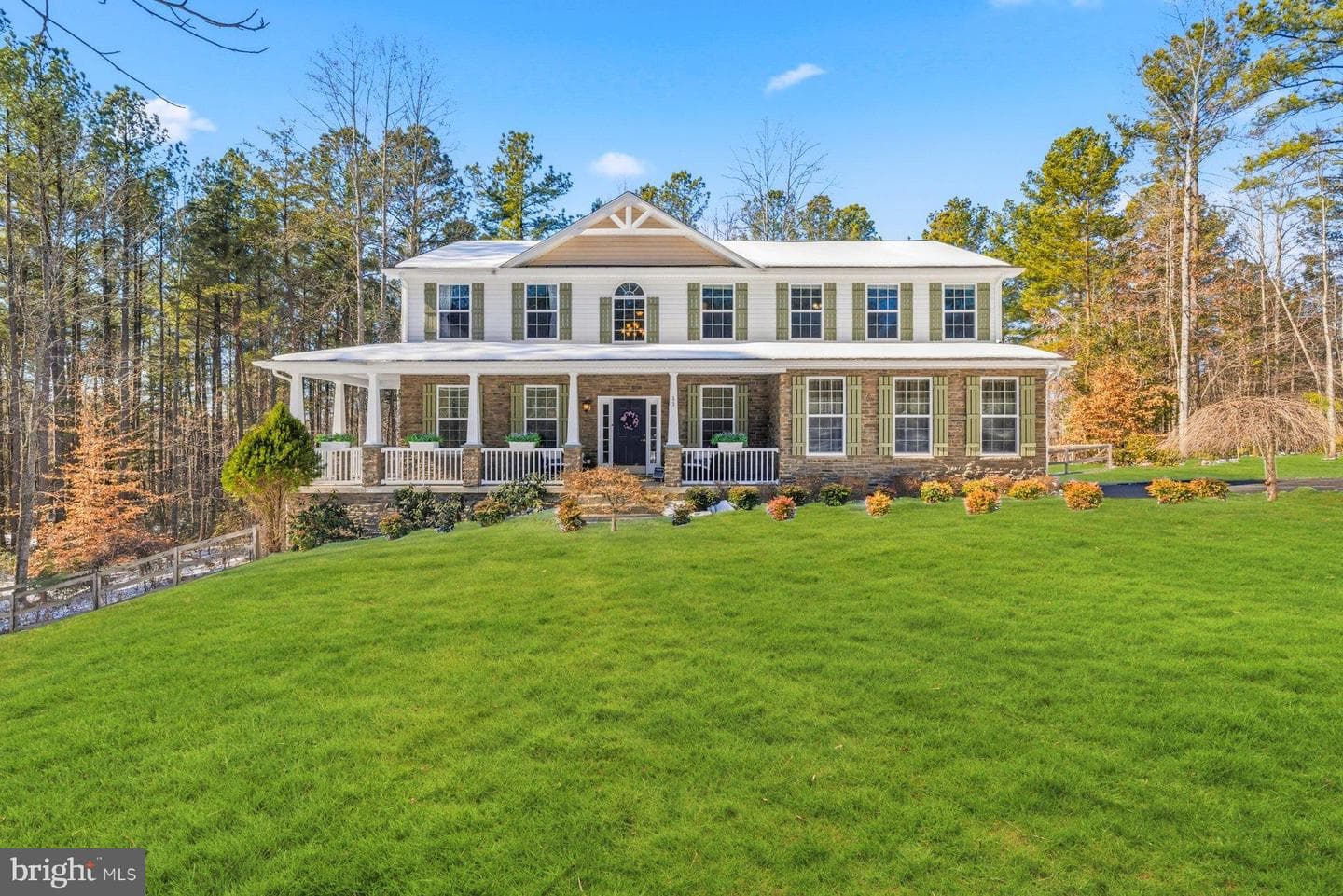 53 Queen Laurens Court photo 62