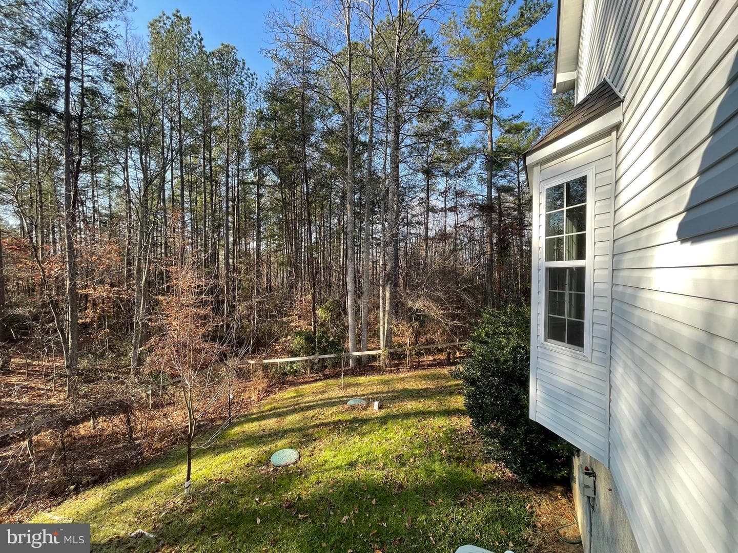 53 Queen Laurens Court photo 75