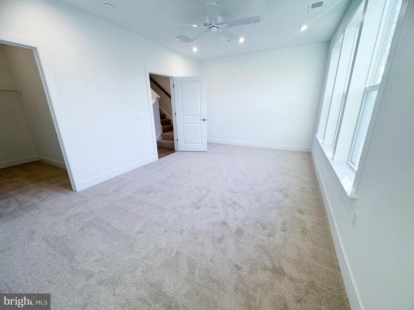 242 Violet Way #1 photo 11