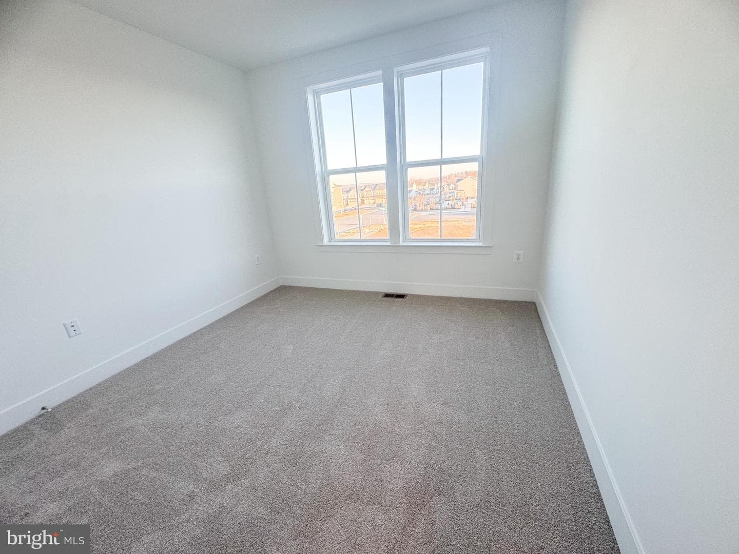 242 Violet Way #1 photo 17