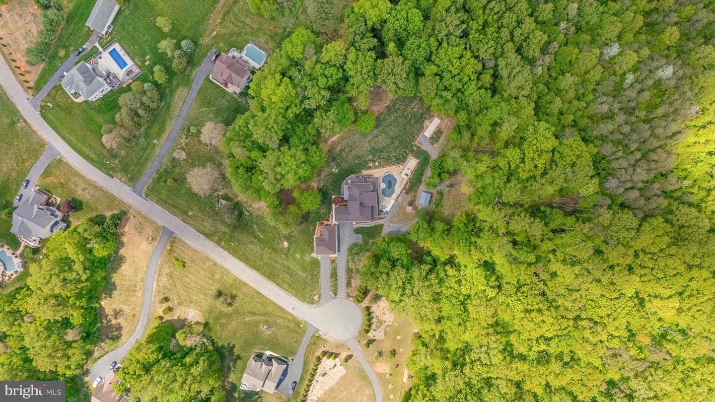 85 Cranston Lane photo 50