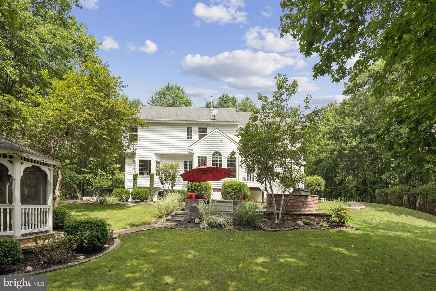 45 Saint Marys Lane photo 2