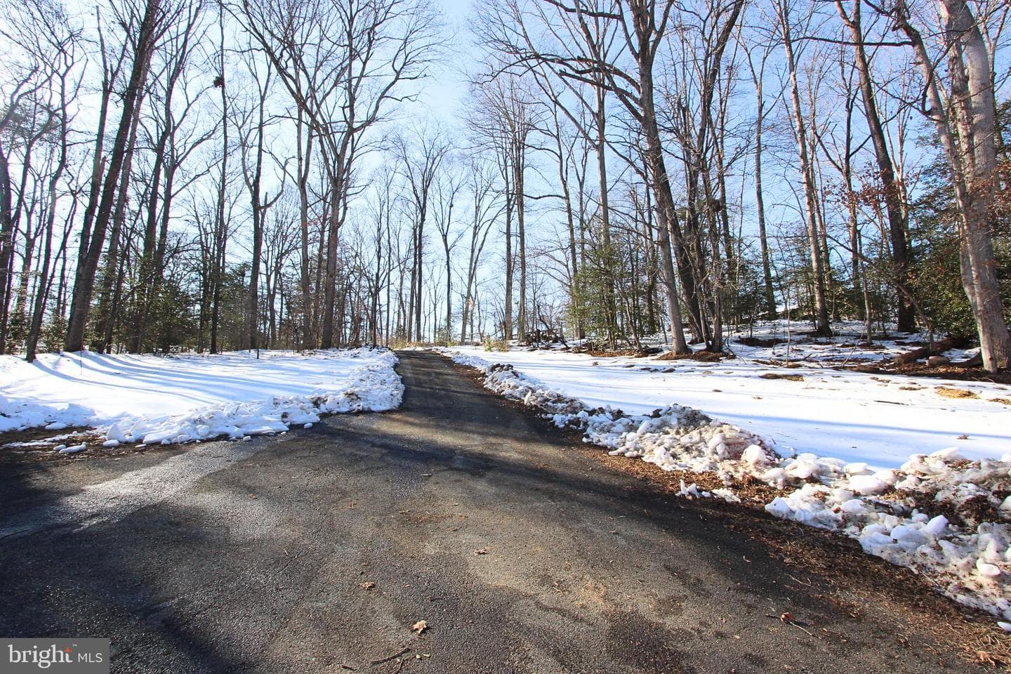 111 Green Acre Drive photo 4