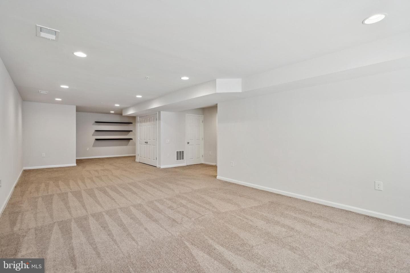 21 Fenwick Drive photo 36