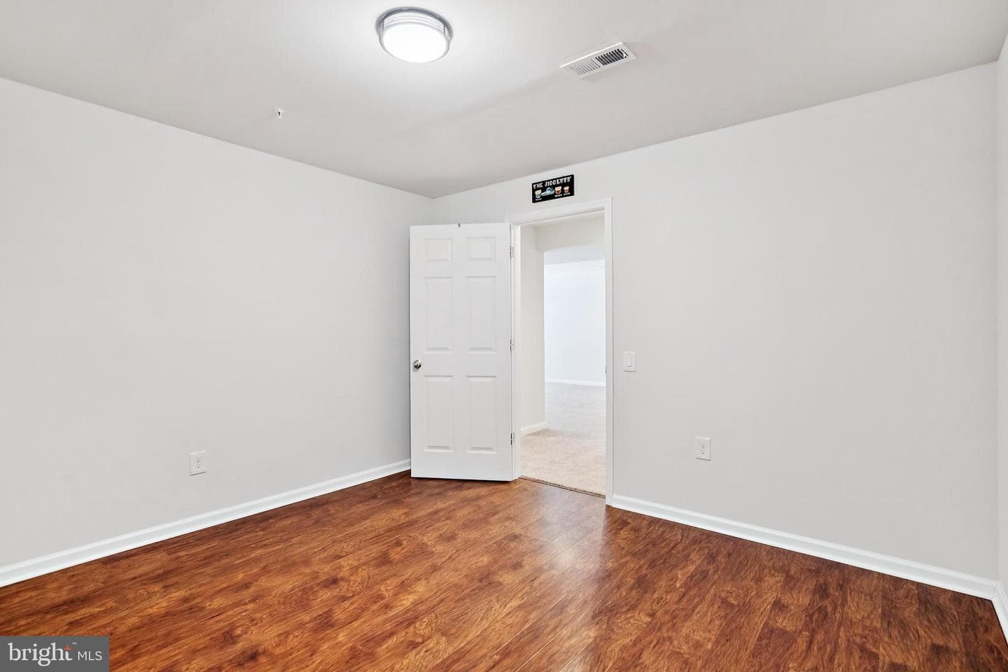 21 Fenwick Drive photo 39