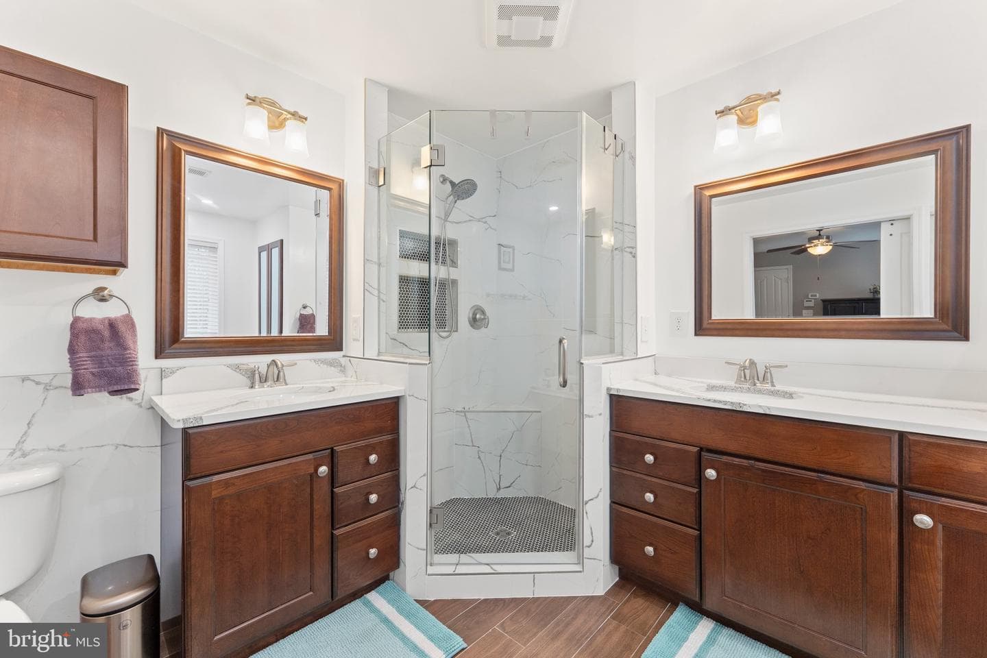 22 Iris Lane photo 23