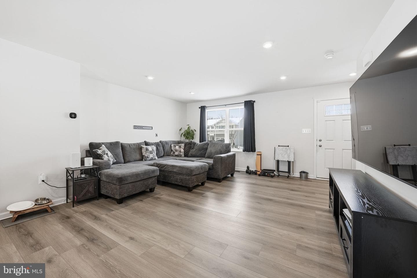 1811 Creek Bottom Place photo 4