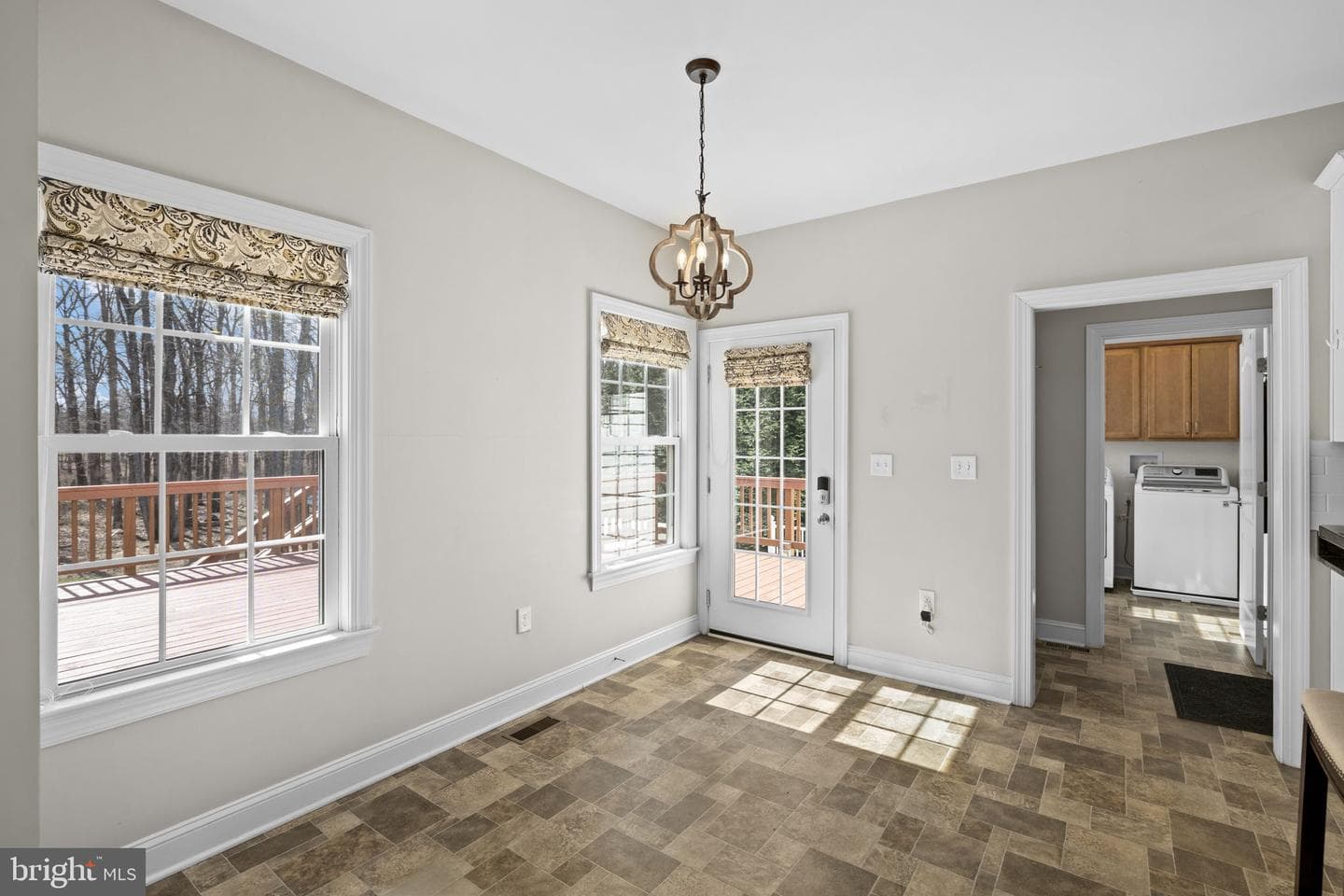 240 Poplar Road photo 20