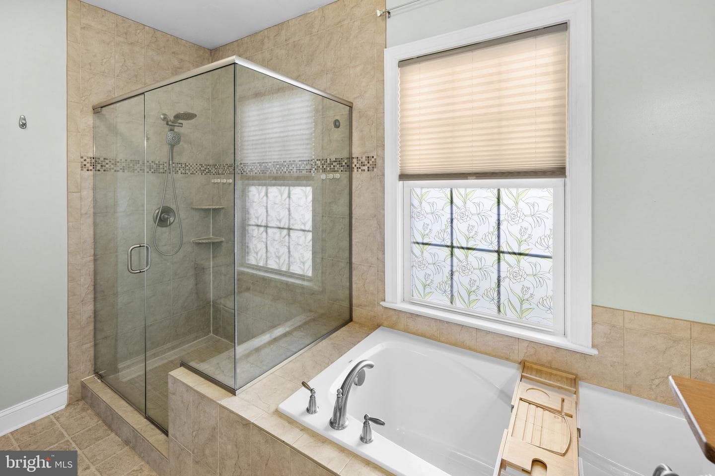 240 Poplar Road photo 36