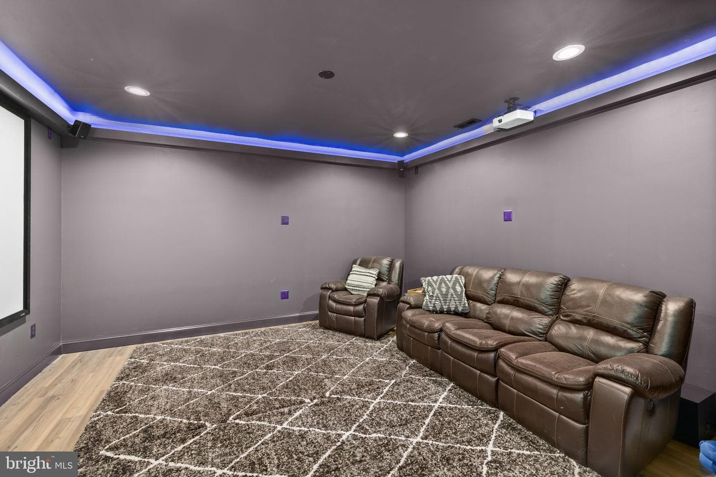 240 Poplar Road photo 49