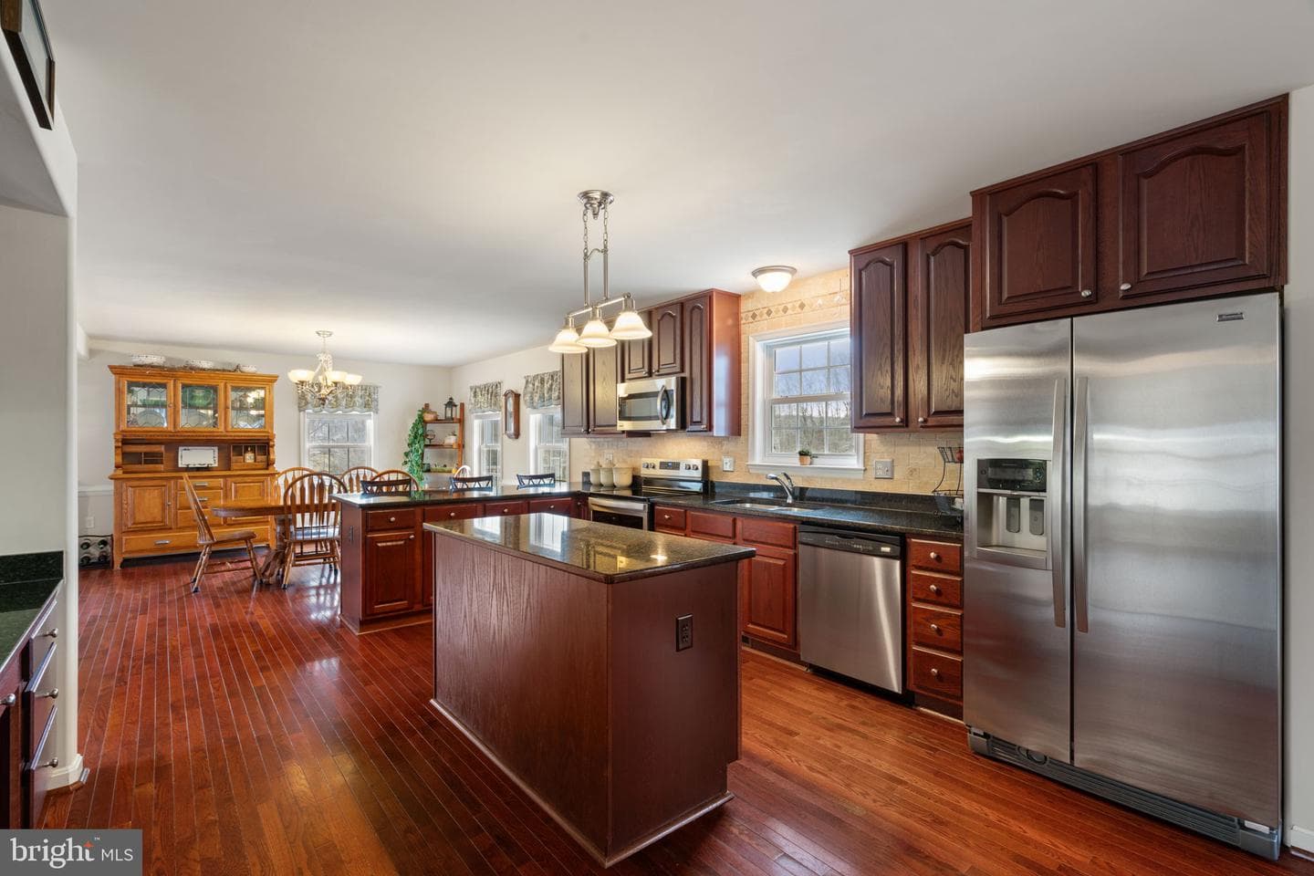 17 Kinsley Lane photo 3