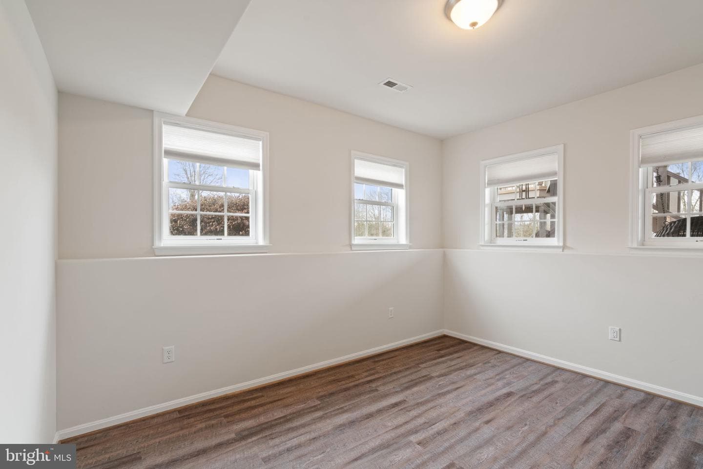 17 Kinsley Lane photo 42