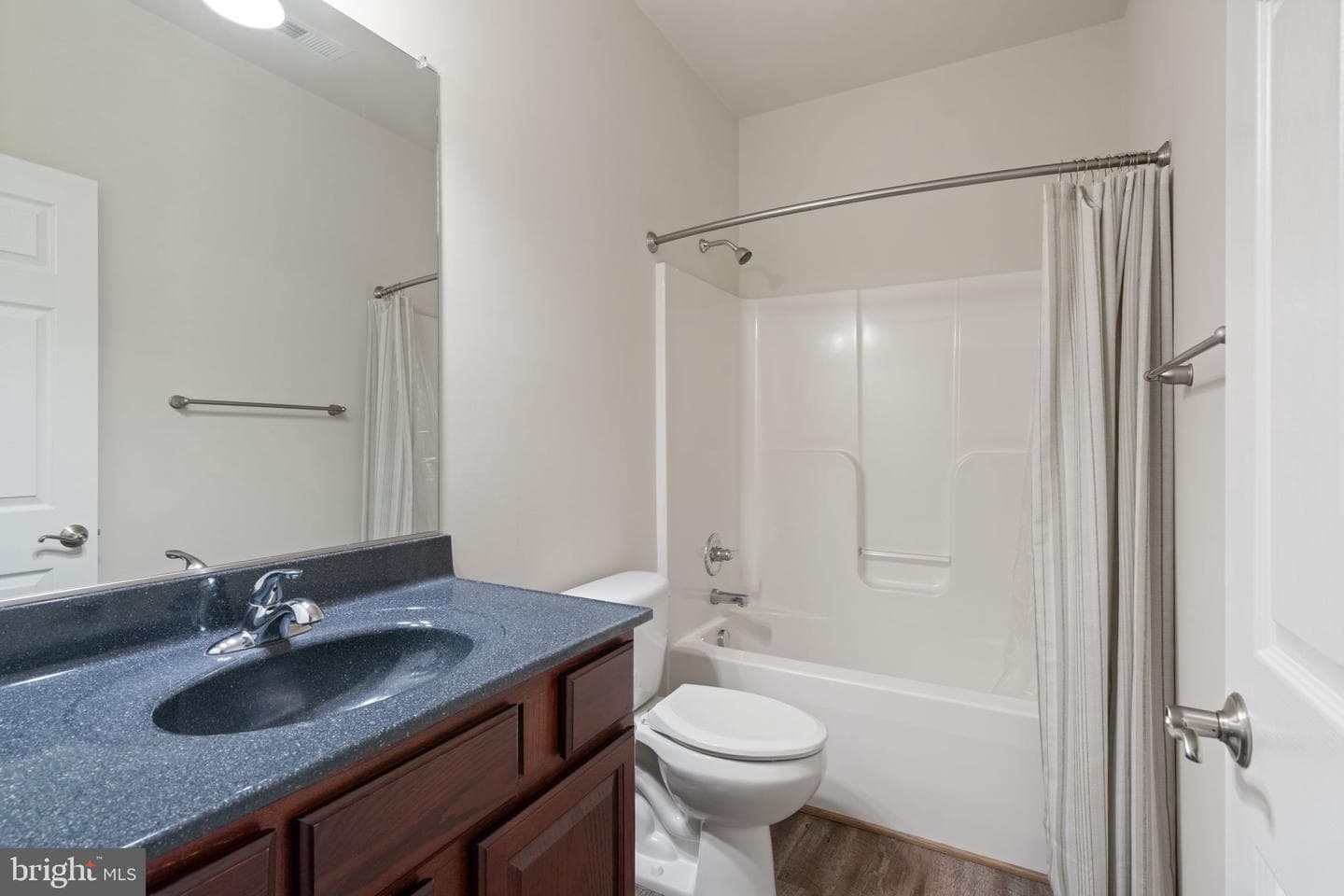 17 Kinsley Lane photo 43