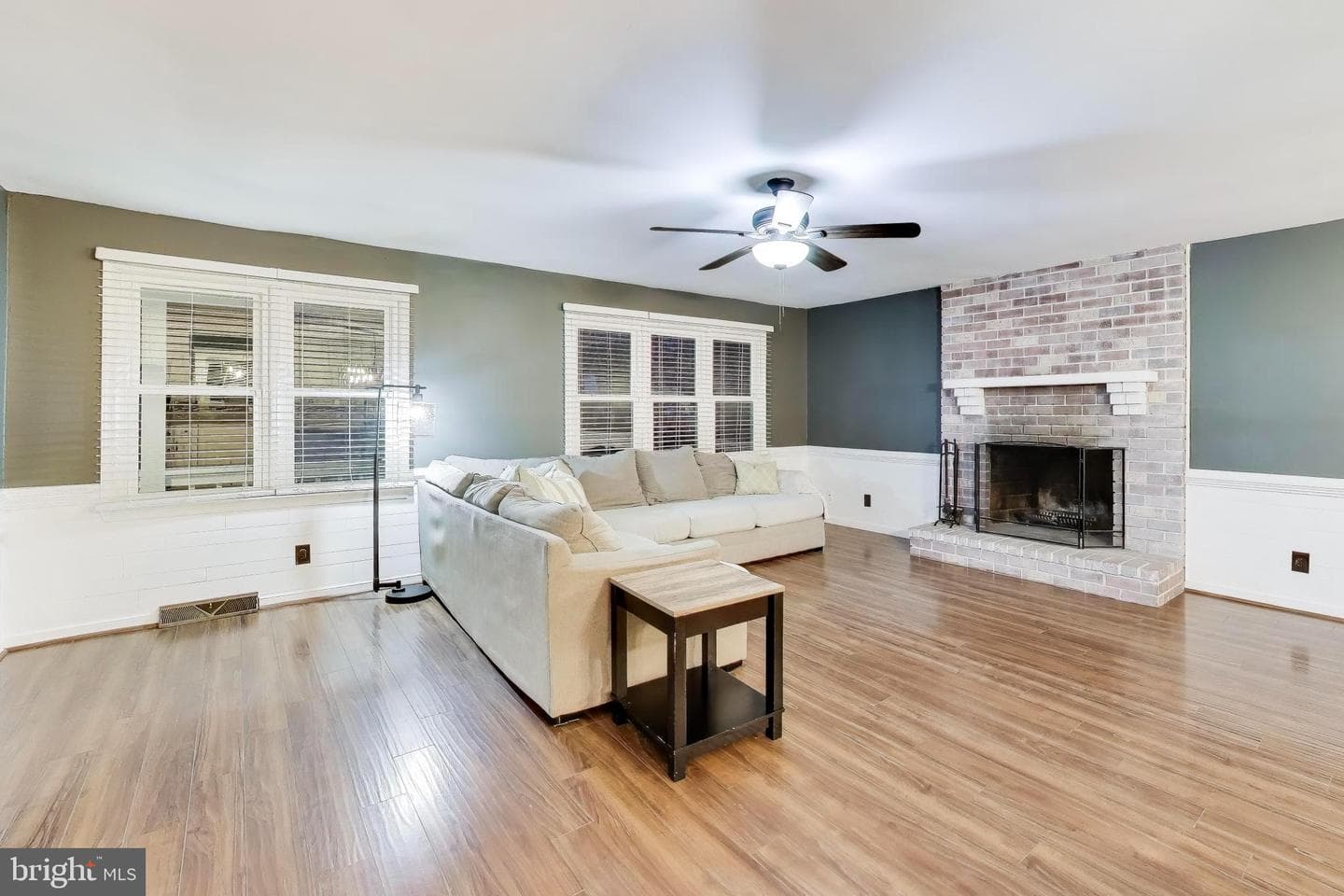 2413 Harpoon Drive photo 9