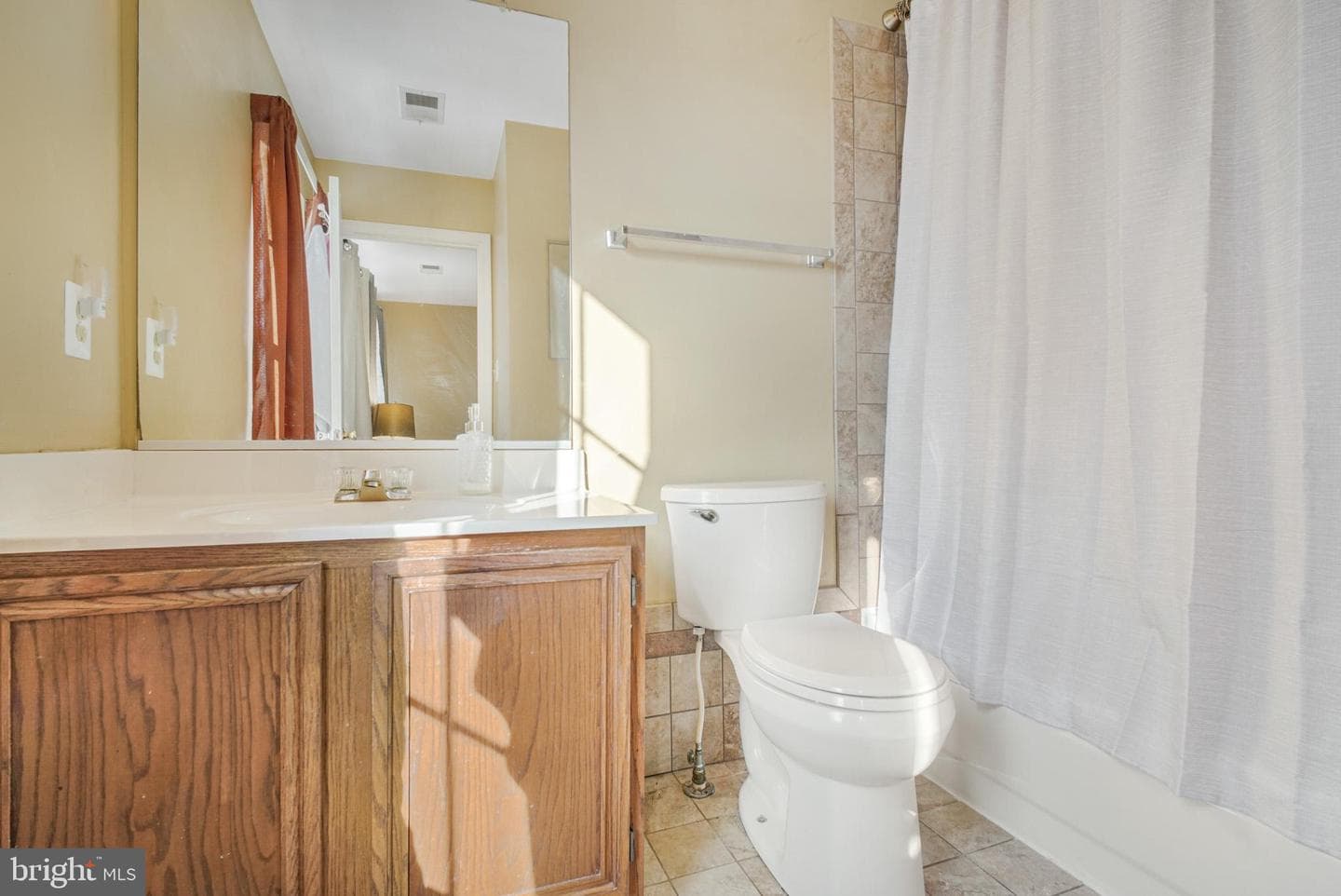 213 Lakeview Court photo 17