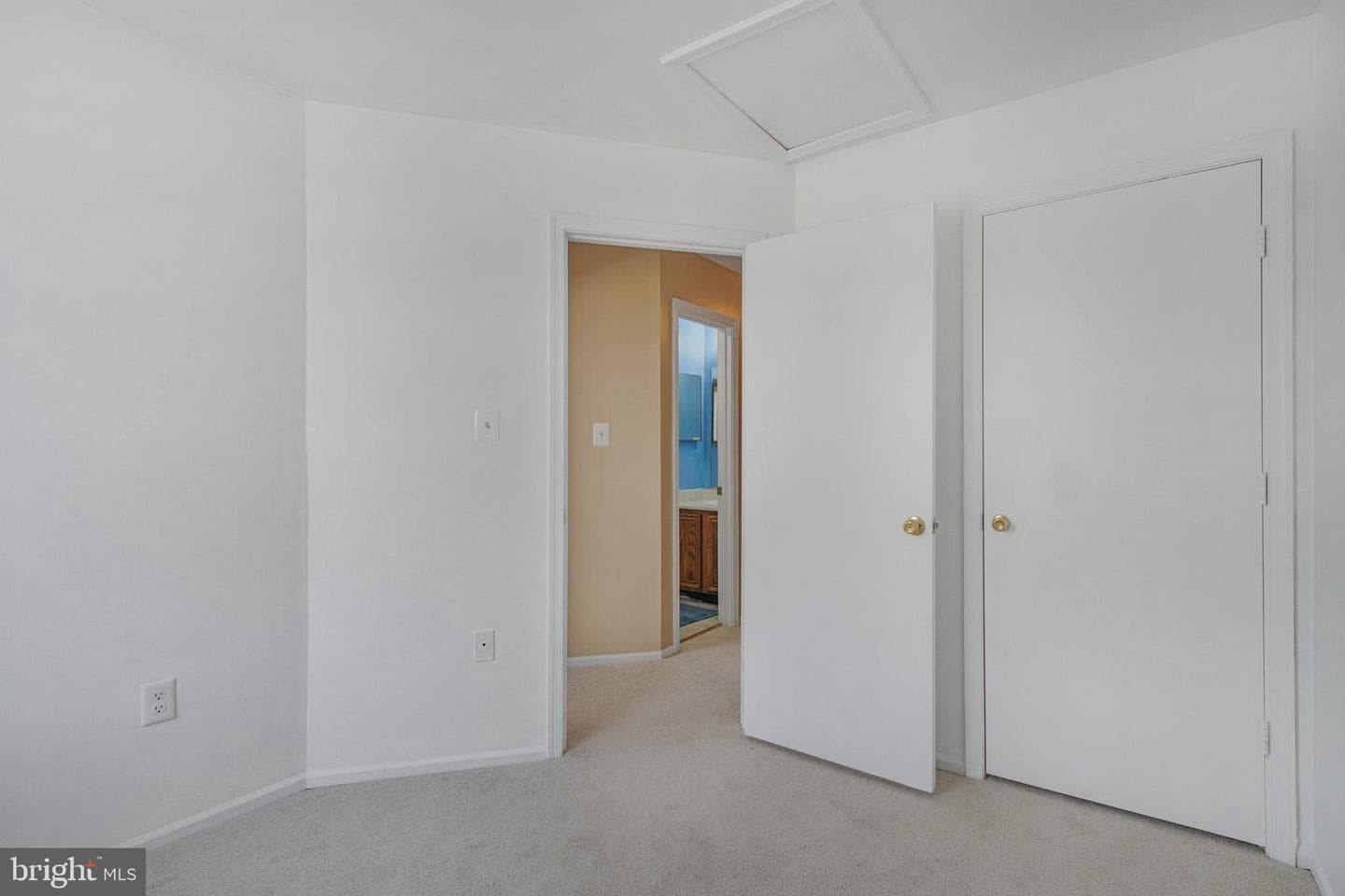 213 Lakeview Court photo 29