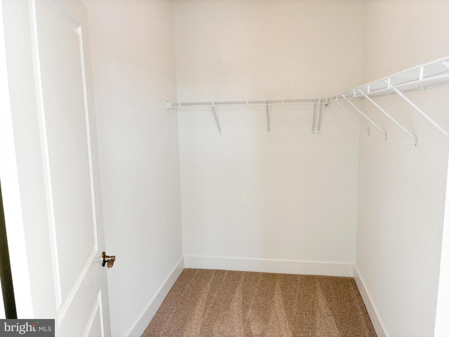 76 Valerian Loop #1 photo 9