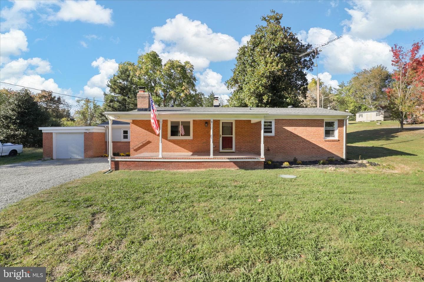 347 Forest Lane Road photo 1