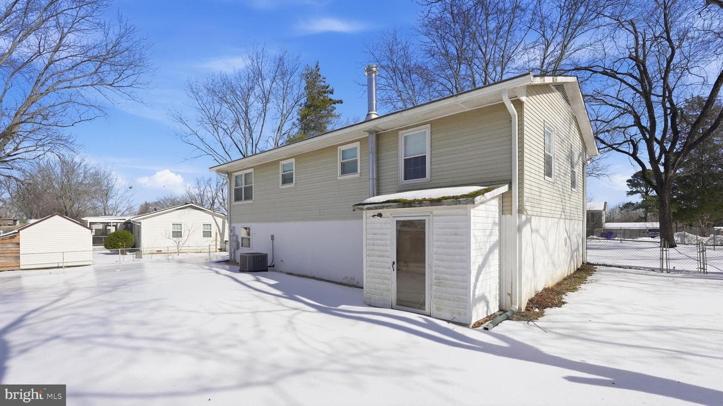 210 Austin Drive photo 21