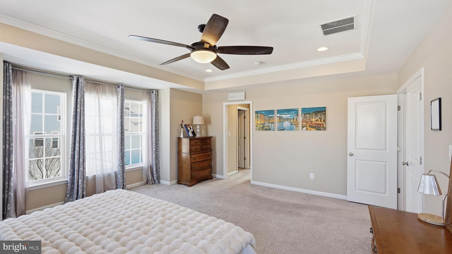 506 Apricot Street photo 27