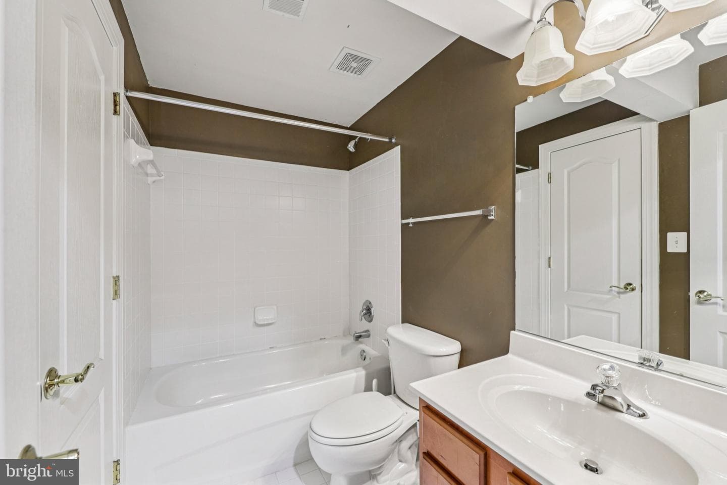 8 Brannigan Drive photo 46