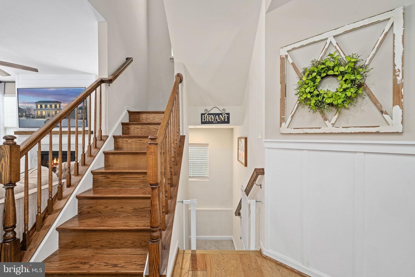 568 Coastal Avenue photo 36
