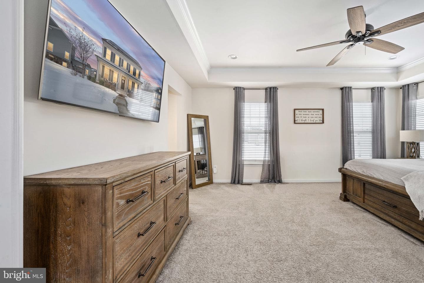 568 Coastal Avenue photo 38