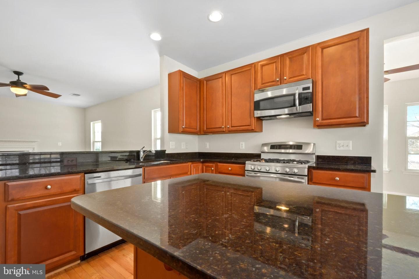 20 Manorwood Drive photo 11