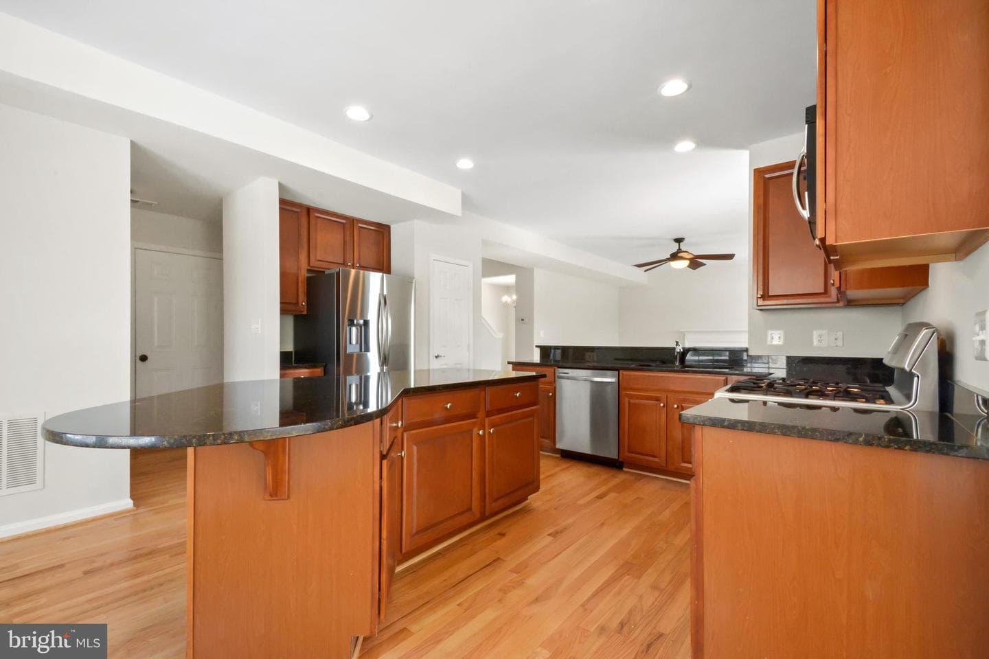 20 Manorwood Drive photo 12