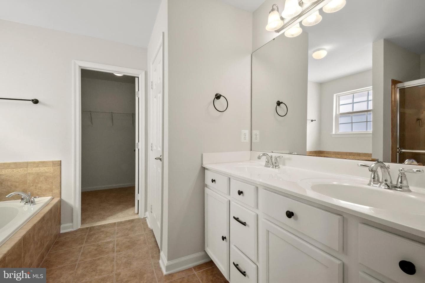 20 Manorwood Drive photo 25
