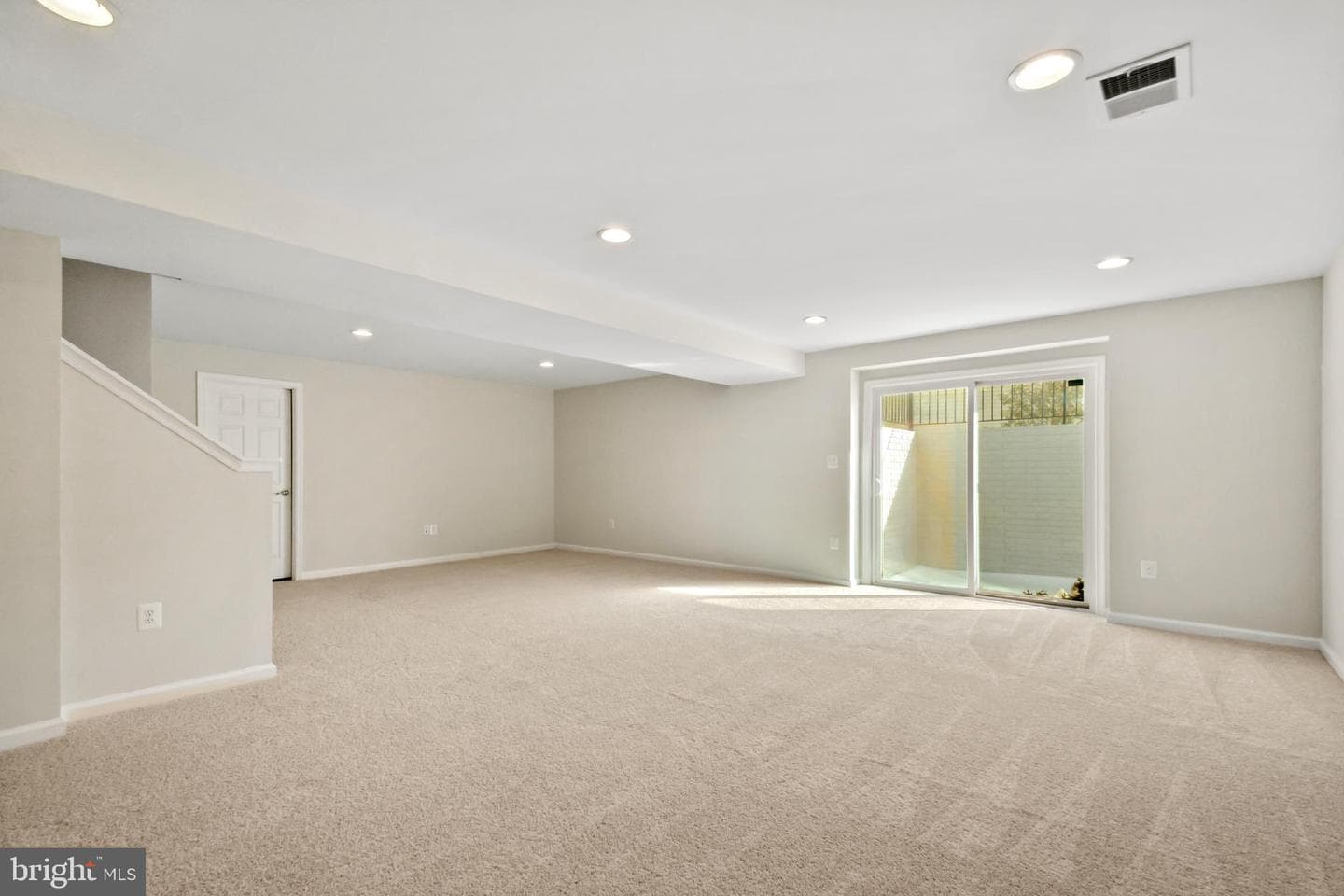 20 Manorwood Drive photo 35
