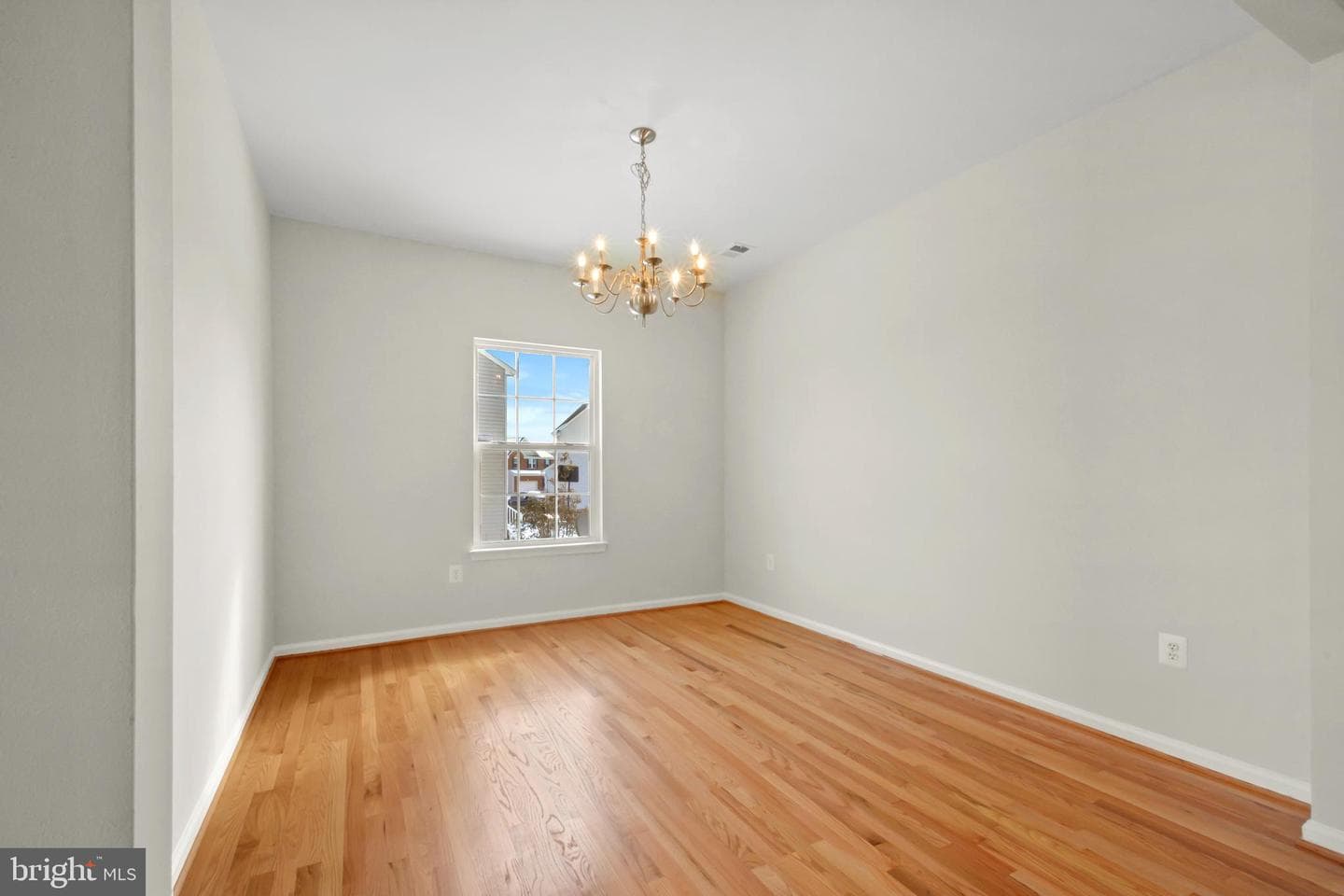 20 Manorwood Drive photo 6