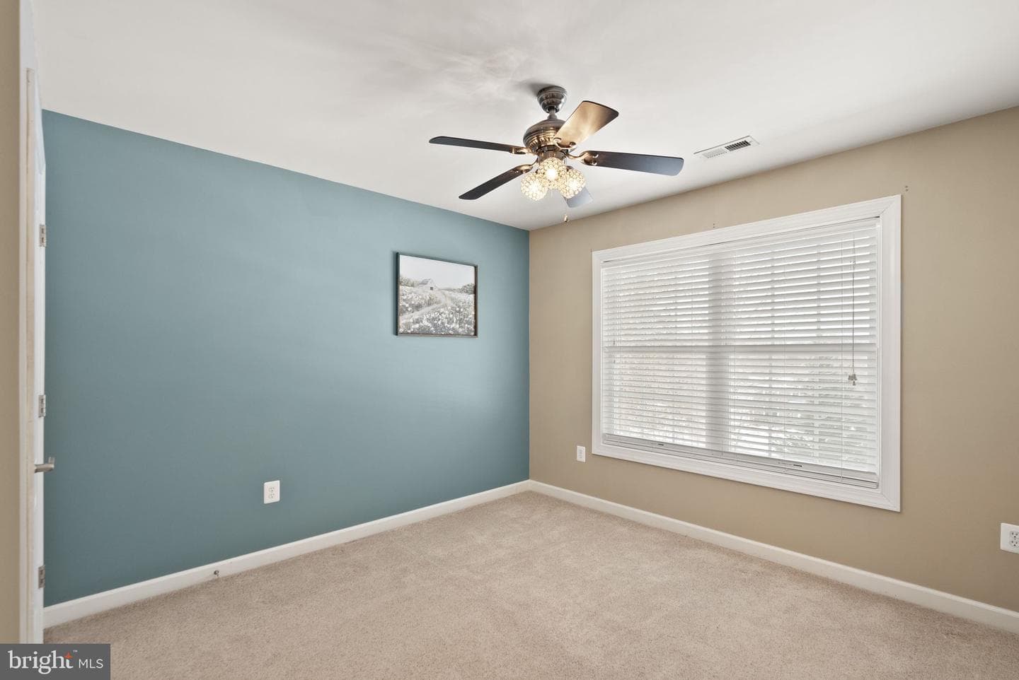 75 Regal Lane photo 46